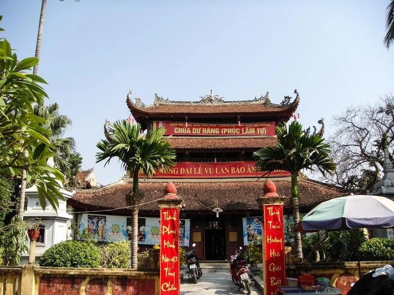 Ghé thăm Chùa Hàng để tìm lại sự an yên