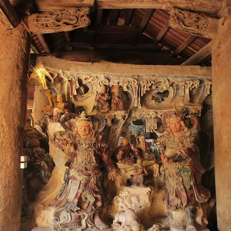 Chùa Mía lưu giữ nhiều pho tượng cổ quý giá