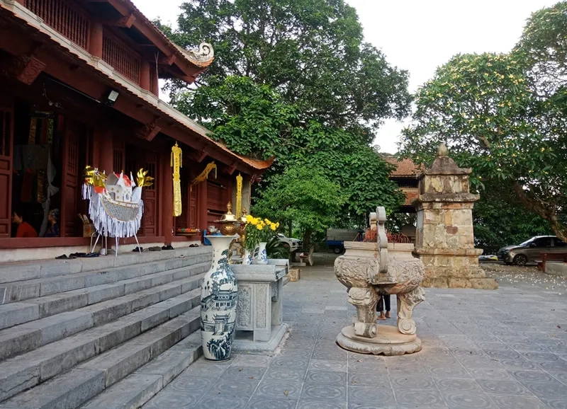 Chùa Thanh Mai điểm đến thiền định lý tưởng