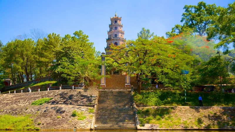 Lịch sử hình thành và phát triển của chùa Thiên Mụ