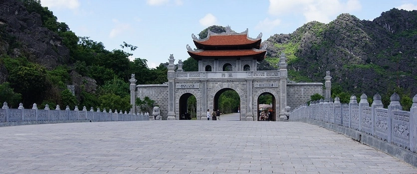 Khám phá nét cổ kính từ di tích Cố đô Hoa Lư nổi bật