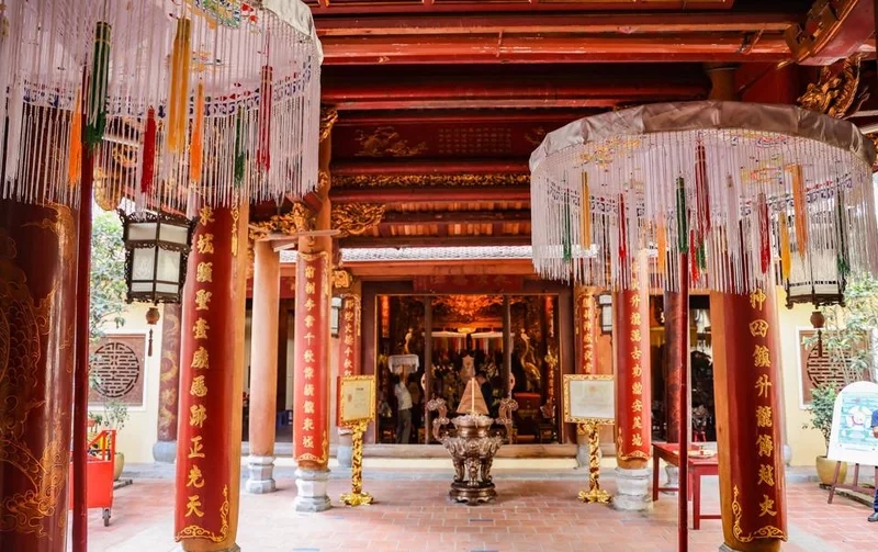 Đền Bạch Mã điểm đến tâm linh nổi tiếng