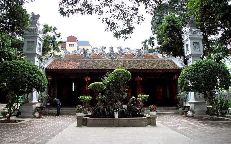 Không gian linh thiêng và tĩnh lặng ở Đền Quán Thánh