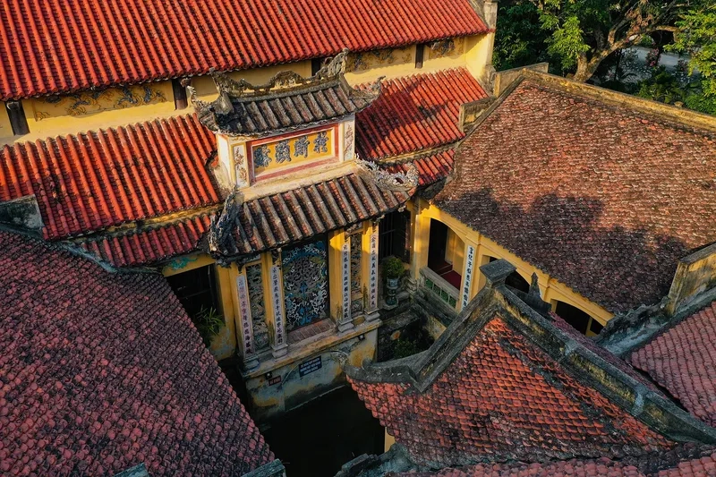 Tìm hiểu lịch sử lâu đời của di tích lịch sử Đền Trần Thương