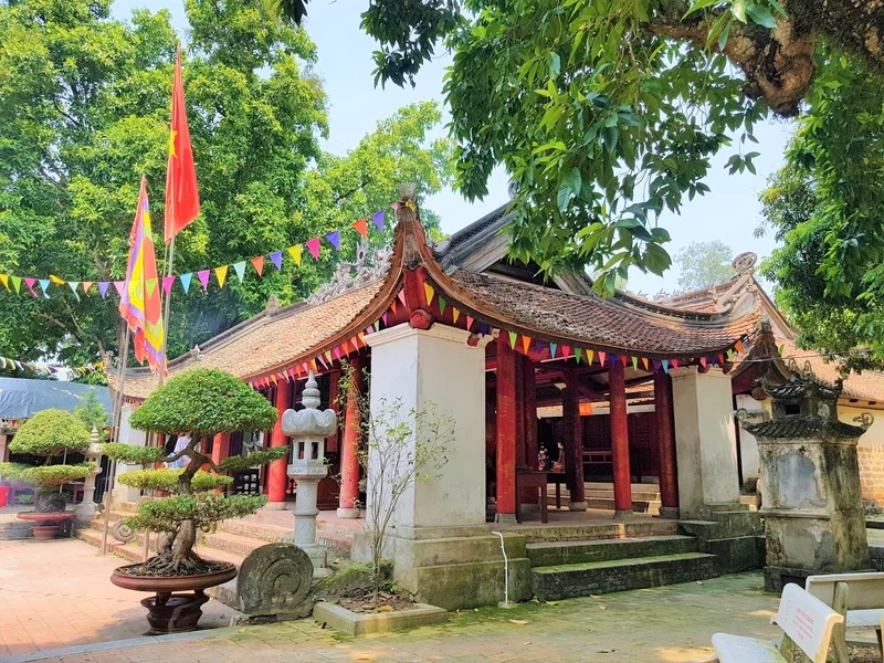 Nét kiến trúc cổ của Đền Và thật cuốn hút