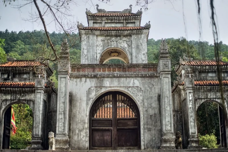 Tìm hiểu truyền thuyết hào hùng trong lịch sử đền Bà Triệu