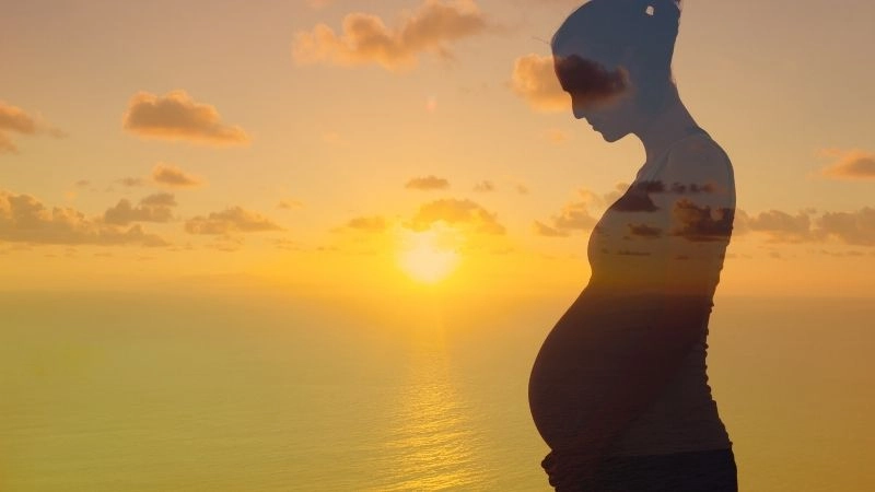 Hệ lụy đáng lo ngại khi mẹ bầu tăng cân quá đà